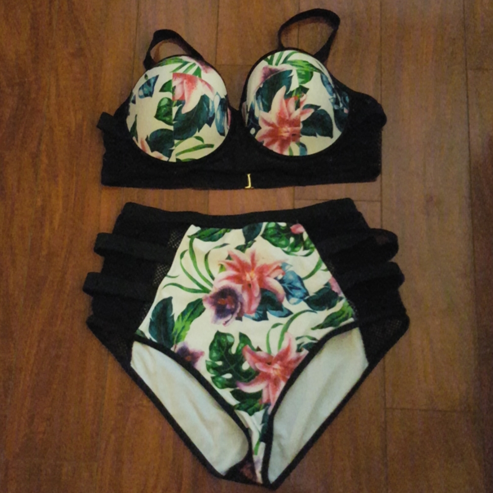Swimsuits for All two piece bikini set